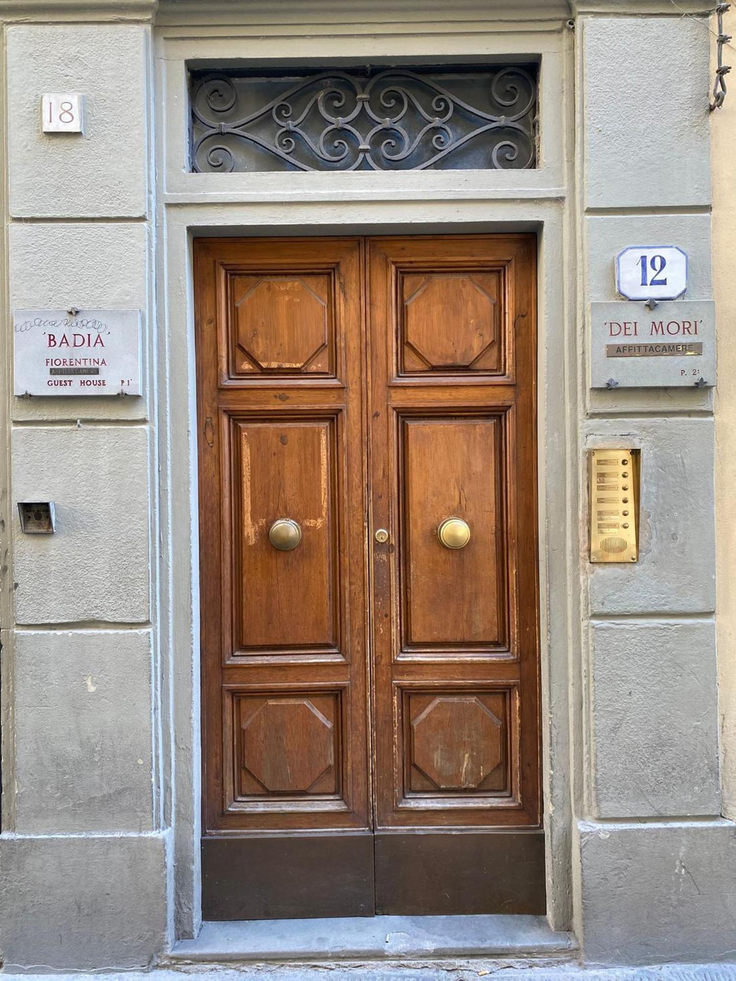 Badia Fiorentina ฟลอเรนซ์ ภายนอก รูปภาพ